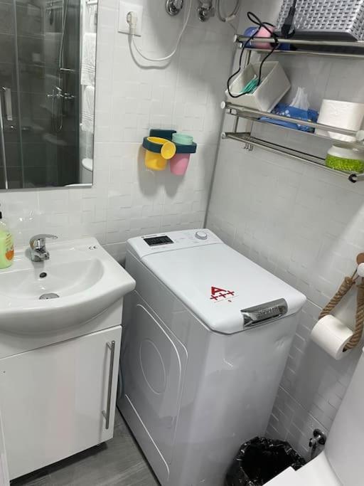 Apartamento Acogedor Estudio D Junto A Metro Madrid Exterior foto